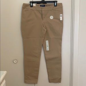 Khaki ankle length pants